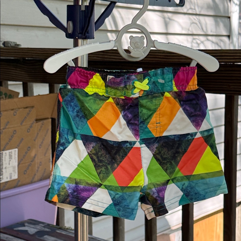 Circo boys 18 mo. Geometric Print Swim trunks lined